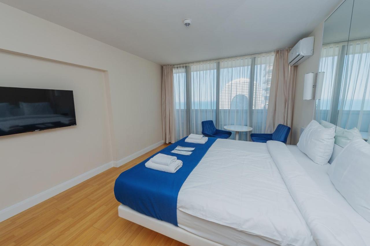 Aparthotel ~ Orbi City ~ Batumi Exteriör bild