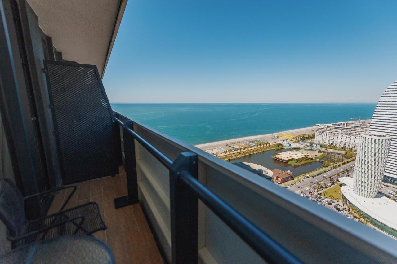 Aparthotel ~ Orbi City ~ Batumi Exteriör bild